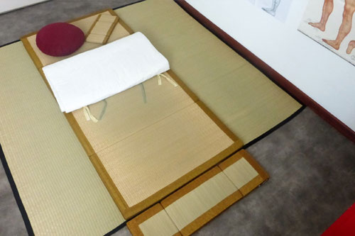 Futon de Shiatsu dans cabinet